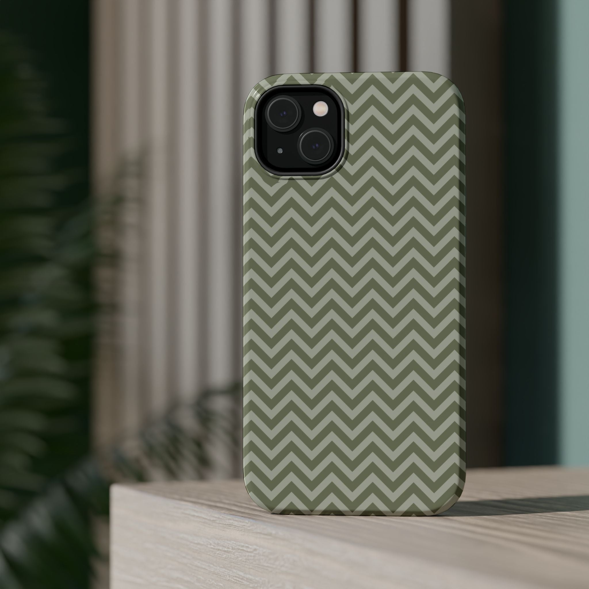 Green Waves Magnetic Tough Case