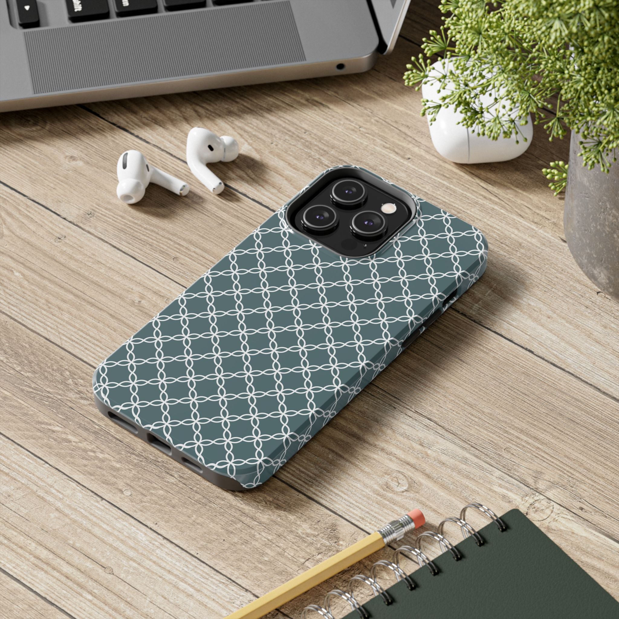 Stylish Geometric Tough Phone Case - Durable Protection with Elegant Design