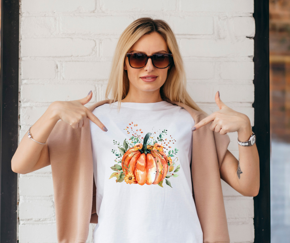 Autumn Pumpkin Tee, Fall Shirt, Harvest Graphic Tee, Thanksgiving Apparel, Seasonal Fashion
