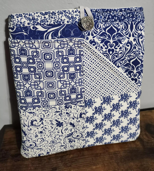 Shades Of Blue Pattern Padded Kindle eReader Tablet Book Cover Carrier with Big Front Pocket
