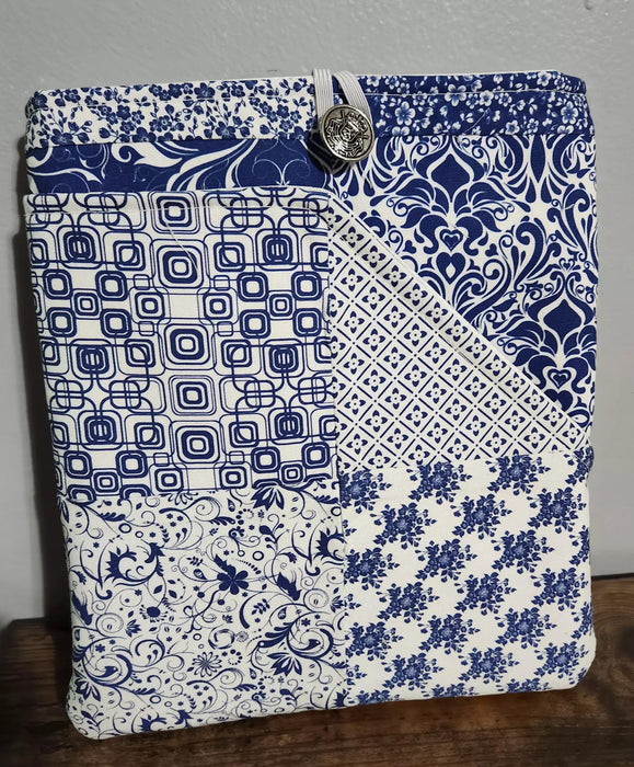 Shades Of Blue Pattern Padded Kindle eReader Tablet Book Cover Carrier with Big Front Pocket